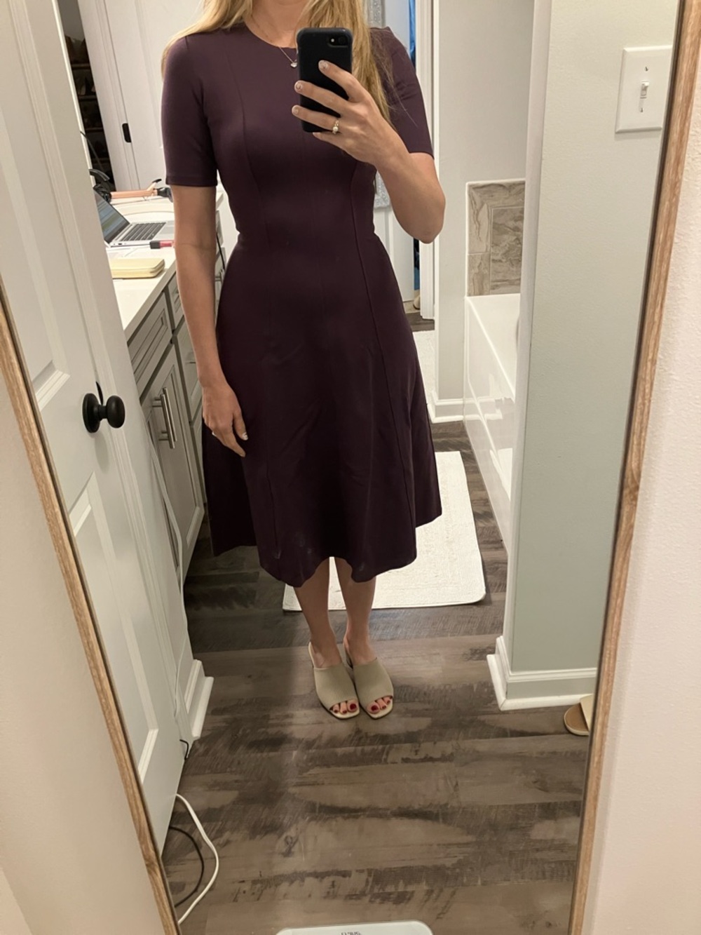 Quince Plum Midi A-Line Dress with Short Sleeves XS